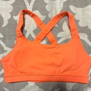 Oiselle Lesko Bra Size 4